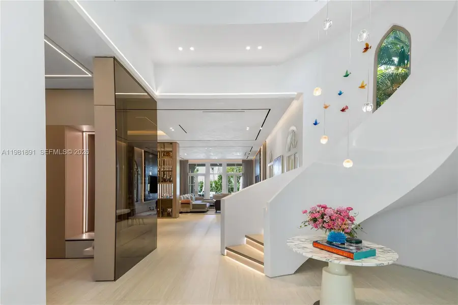 1522 Island Blvd, Aventura, FL 33160 - #2