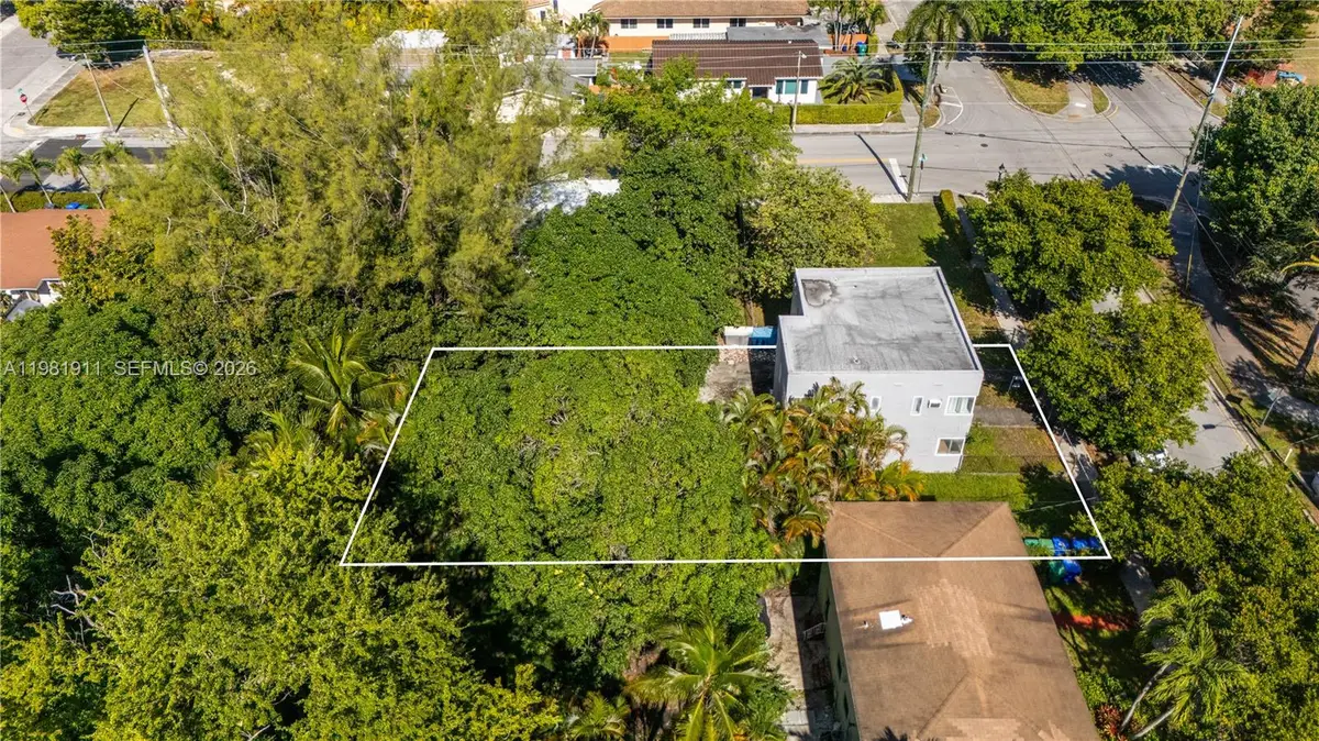1210 SW 13th Ave, Miami, FL 33135 - #1