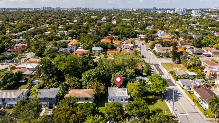 1210 SW 13th Ave, Miami, FL 33135 - #3