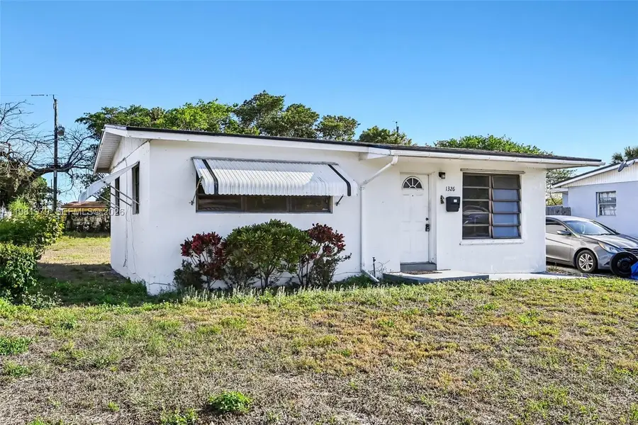 1326 8th St, West Palm Beach, FL 33401 - #3