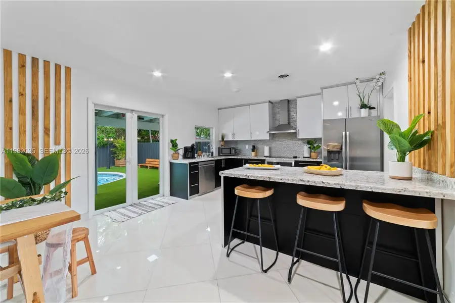 19440 NE 18th Pl, Miami, FL 33179 - #3