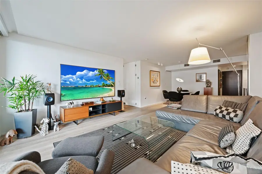 2901 S Bayshore Dr #8E, Coconut Grove, FL 33133 - #2