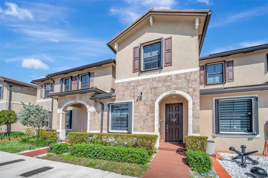 11295 W 34th Way, Hialeah Gardens, FL 33018 - #2