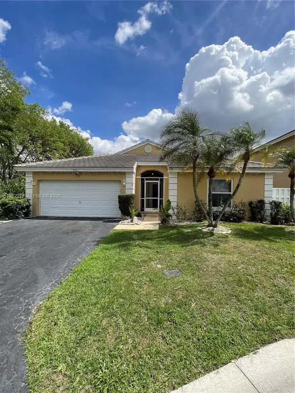5544 NW 54th Cir, Coconut Creek, FL 33073