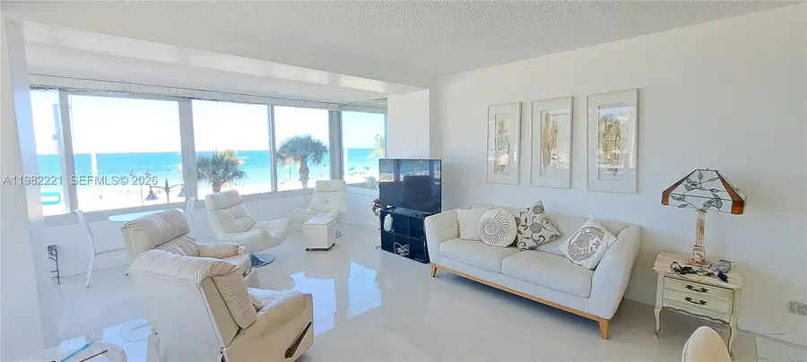 345 N Fort Lauderdale Beach Blvd #202, Fort Lauderdale, FL 33304 - #2