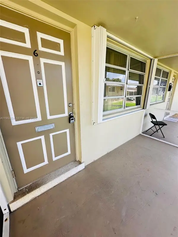 2319 Jackson St #6, Hollywood, FL 33020