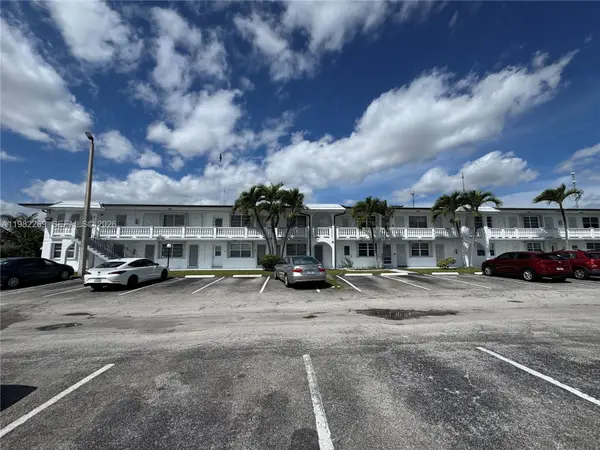 100 NE 203rd Ter #14, Miami Gardens, FL 33179