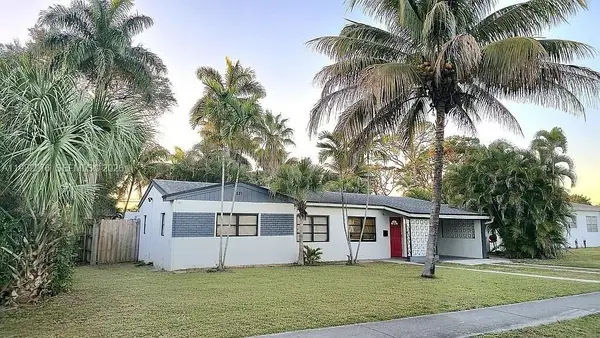 521 E Evanston Cir, Fort Lauderdale, FL 33312