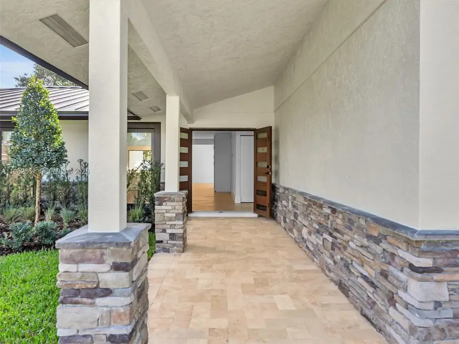 1501 NW 109th Ter, Pembroke Pines, FL 33026 - #2