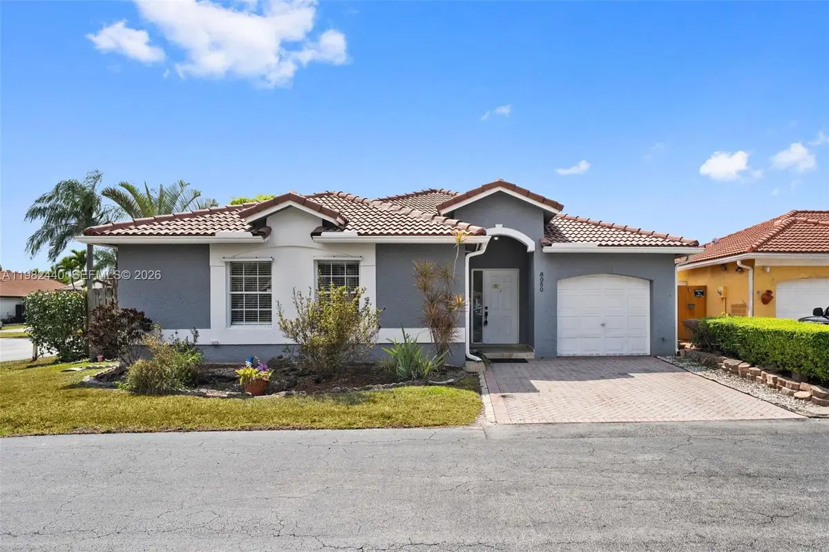 8050 SW 157th Pl, Miami, FL 33193 - #1
