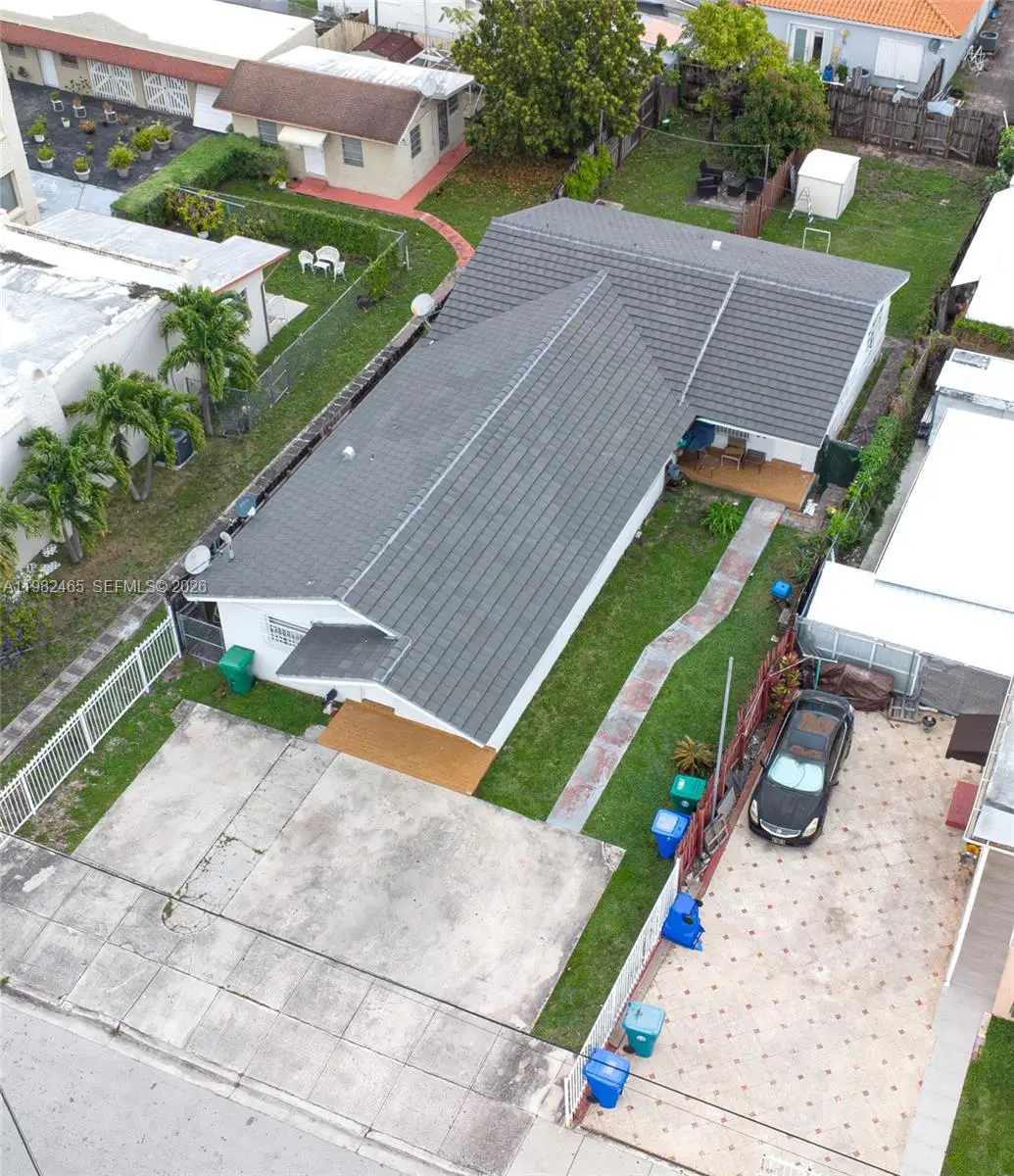 119 NW 17th Pl, Miami, FL 33125 - #1