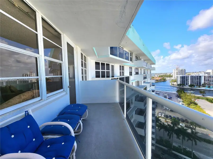 Address Withheld By Seller, Hollywood, FL 33019 - #2