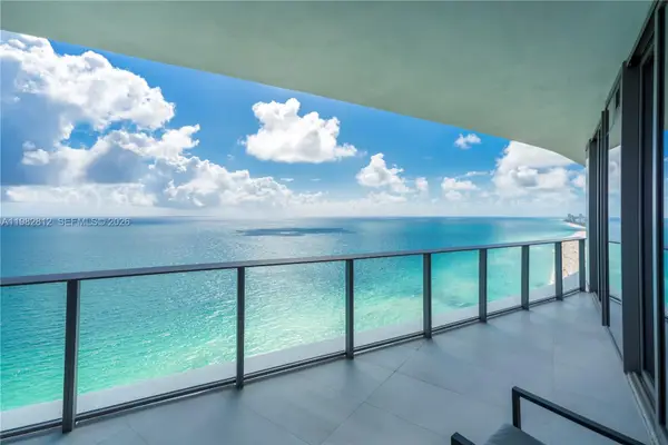 15701 Collins Ave #2903, Sunny Isles Beach, FL 33160