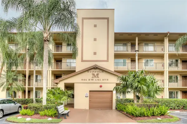 901 SW 141st Ave #102M, Pembroke Pines, FL 33027