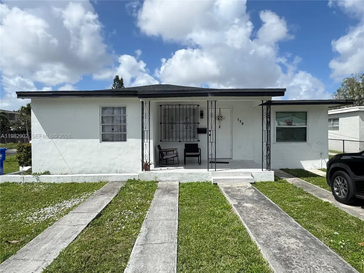 250 NW 34th Ave, Miami, FL 33125 - #1