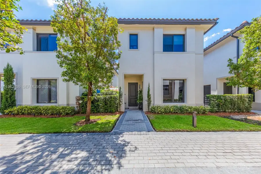 4315 NW 81st Ct, Doral, FL 33166 - #2