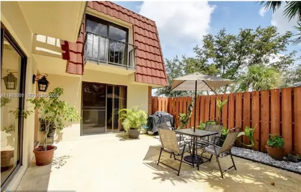 3103 Spanish Dr #2A, Delray Beach, FL 33445