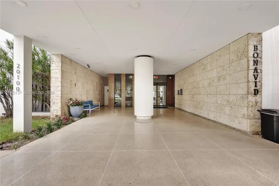 20100 W Country Club Dr #403, Aventura, FL 33180 - #2