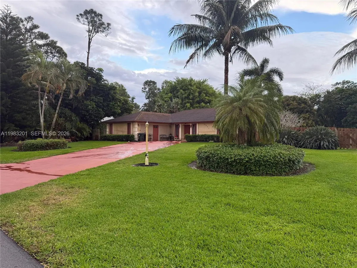 5940 Piney Ct, Greenacres, FL 33463 - #1