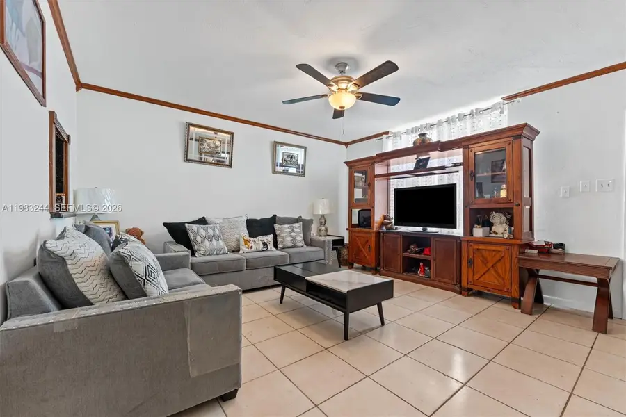 314 NE 142nd St #16C, Miami, FL 33161 - #3