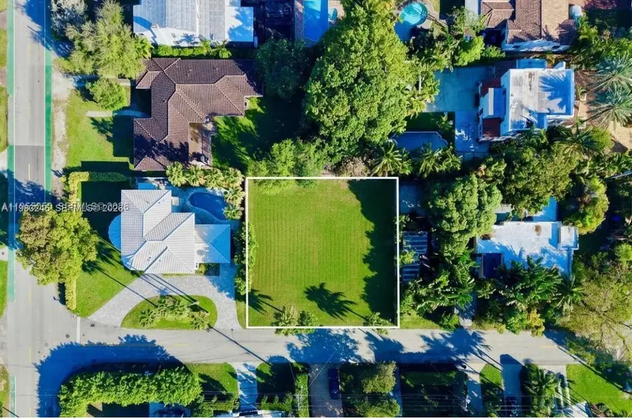 535 W 31st St, Miami Beach, FL 33140 - #3