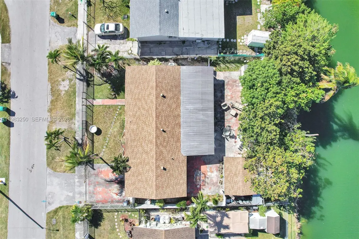 19050 SW 125th Ave, Miami, FL 33177 - #1