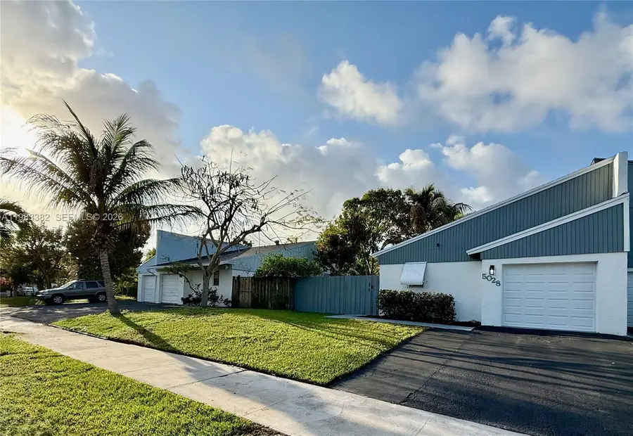 5028 NW 6th St, Delray Beach, FL 33445 - #2