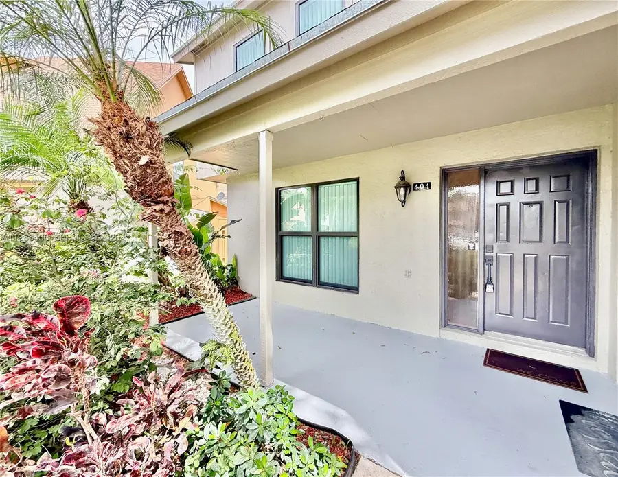 404 Sandtree Dr, Palm Beach Gardens, FL 33403 - #2