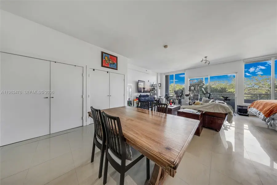 3250 Grand Ave #303, Miami, FL 33133 - #3