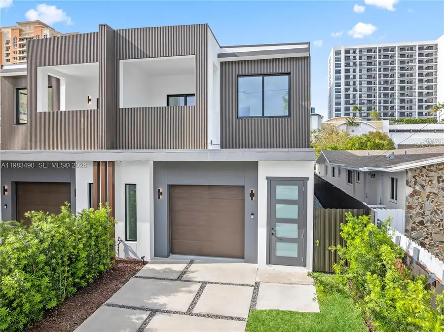 3187 SW 23rd St, Miami, FL 33145 - #3