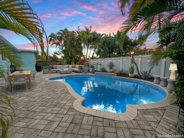 1772 NW 39th St, Oakland Park, FL 33309