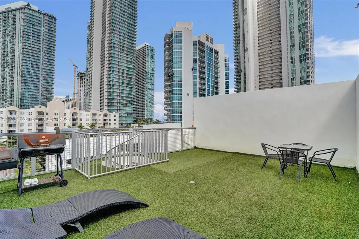 481 NE 29th St #702, Miami, FL 33137 - #1