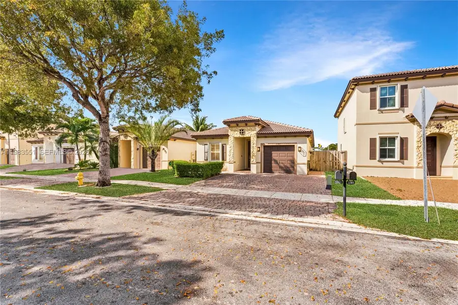 2381 NE 4th St, Homestead, FL 33033 - #2