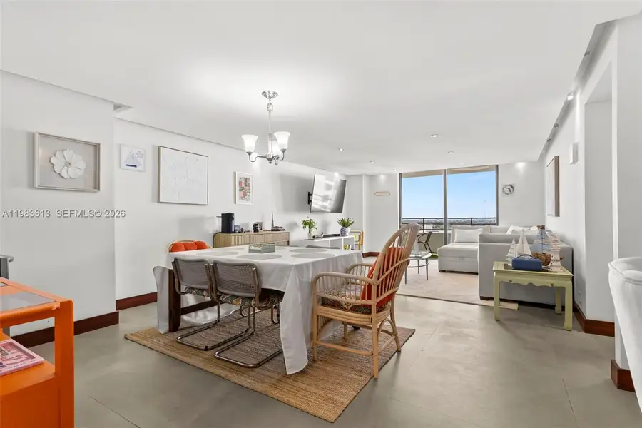 2500 Parkview Dr #2319, Hallandale Beach, FL 33009 - #2