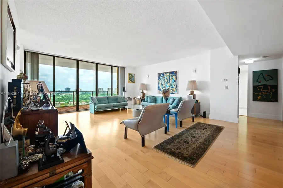 19500 Turnberry Way #16C, Aventura, FL 33180 - #2