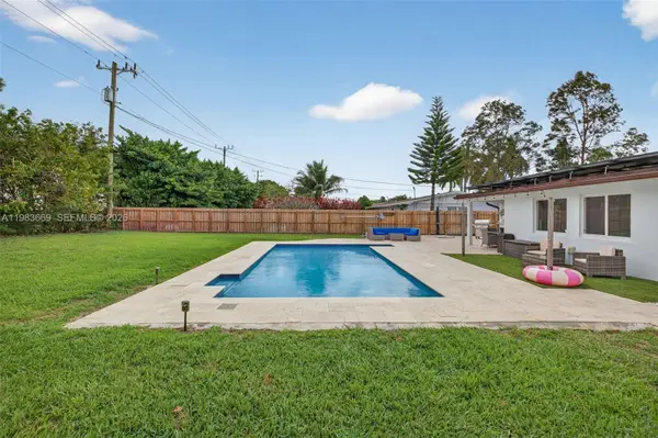 1401 NW 46th St, Fort Lauderdale, FL 33309