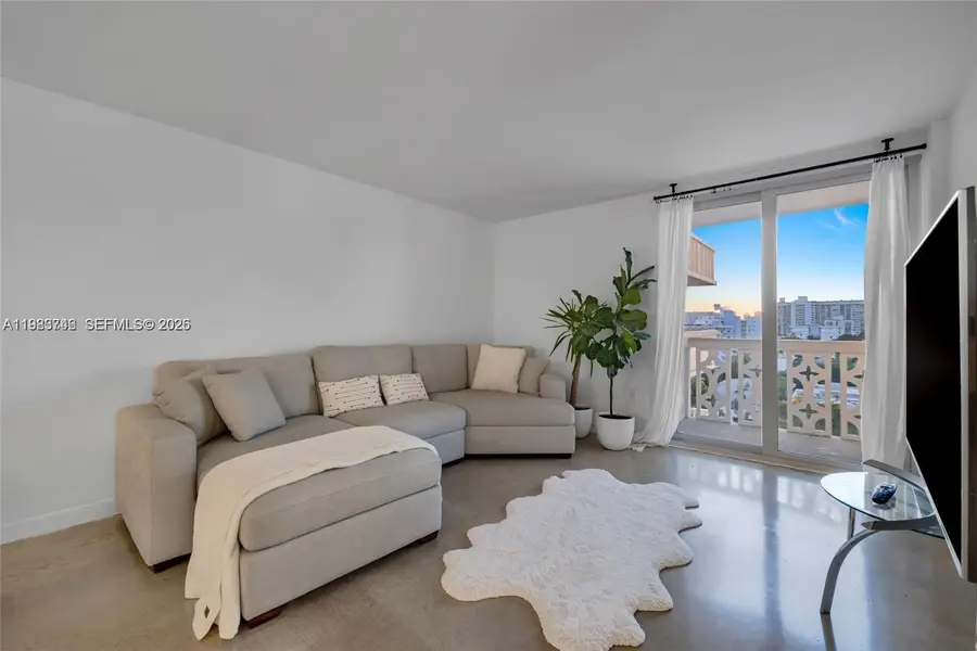 1020 Meridian Ave #816, Miami Beach, FL 33139 - #3