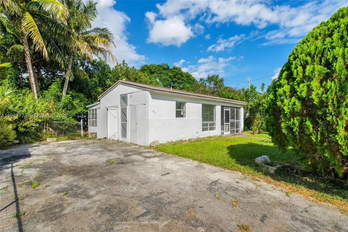 6831 Greene St, Hollywood, FL 33024 - #1