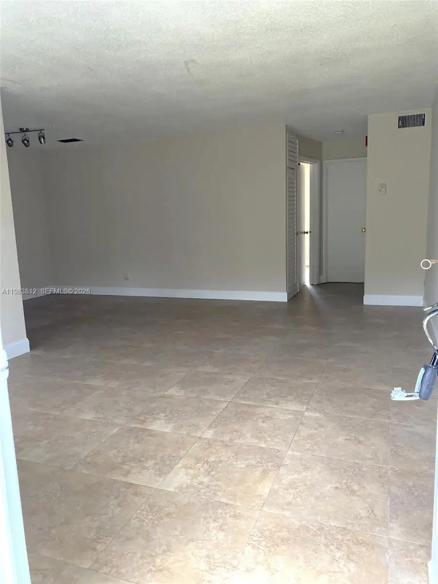 1431 S 14th Ave #114, Hollywood, FL 33020 - #1