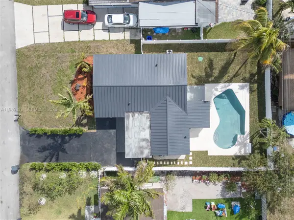 6610 Cody St, Hollywood, FL 33024