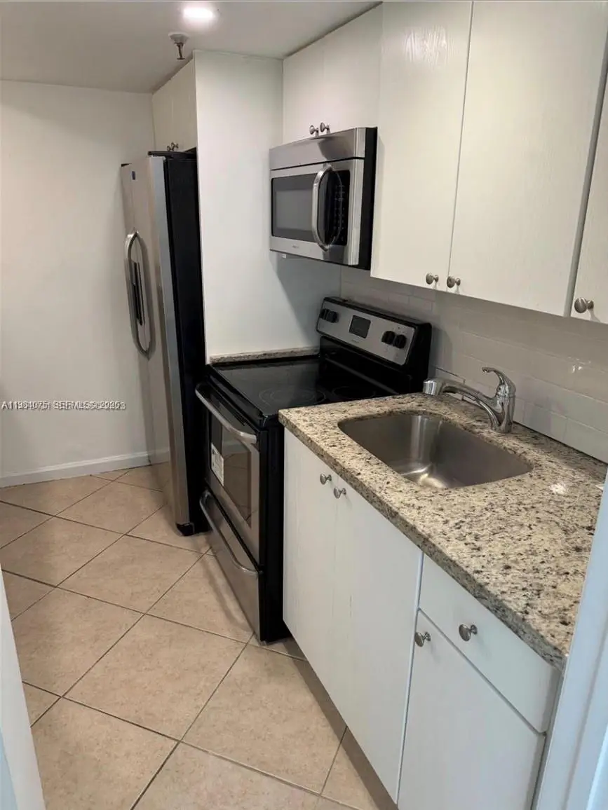 20850 San Simeon Way #107-5, Miami, FL 33179 - #2