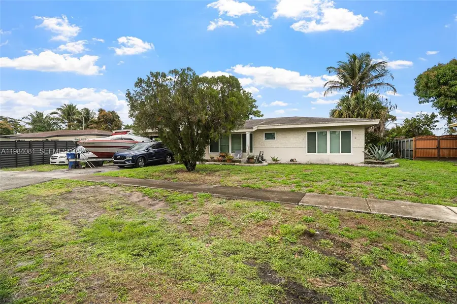 400 Long Island Ave, Fort Lauderdale, FL 33312 - #2