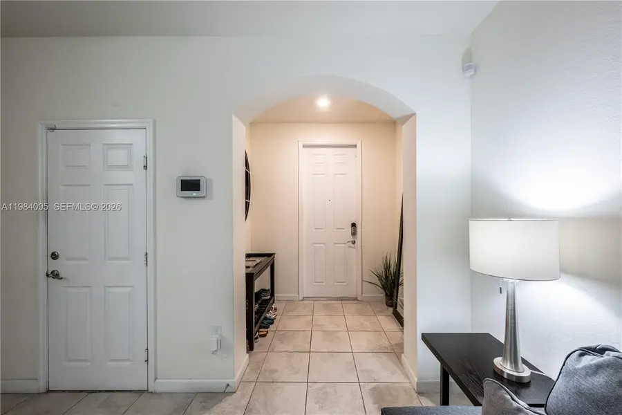 141 NE 24th Ave, Homestead, FL 33033 - #2