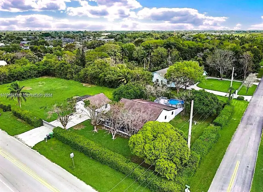32595 SW 202nd Ave, Homestead, FL 33030 - #2