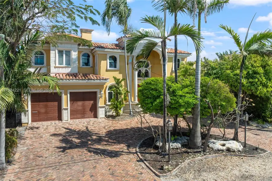 1701 SE 10th St, Fort Lauderdale, FL 33316 - #2