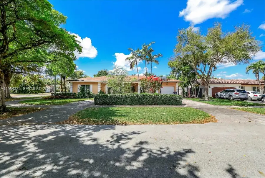 1800 Miami Springs Ave, Miami Springs, FL 33166 - #2