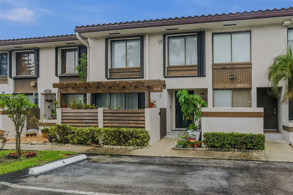 16424 NE 26th Ave #4, North Miami Beach, FL 33160 - #1