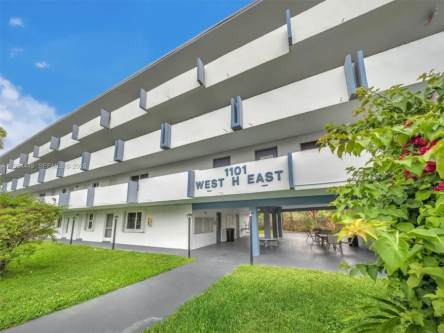 1101 NE 191st St #307, Miami, FL 33179 - #2