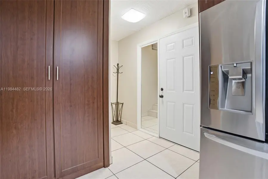 210 NW 87th Ave #L206, Miami, FL 33172 - #3