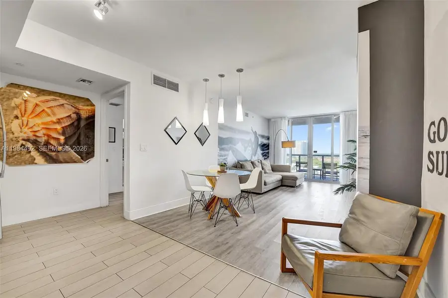 2602 E Hallandale Beach Blvd #R906, Hallandale Beach, FL 33009 - #2